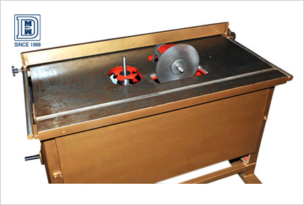 Spindle with Circular Saw Machine